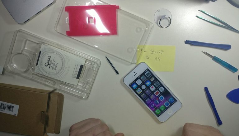 TUTORIAL SOSTITUZIONE DISPLAY IPHONE 5